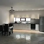 R I A N A 4 شقة